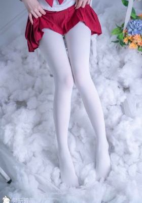 石原莉奈为了老了公和老头出_蓝光手机在线观看
